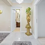 Rt Luxury Elegance Apartman