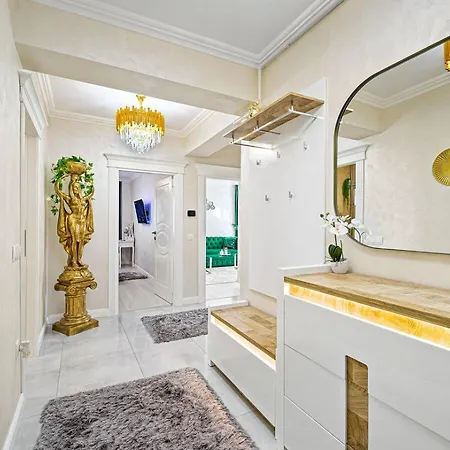 Rt Luxury Elegance