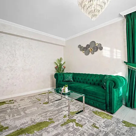 Rt Luxury Elegance Апартаменты Брашов