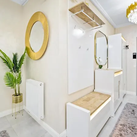 Апартаменты Rt Luxury Elegance