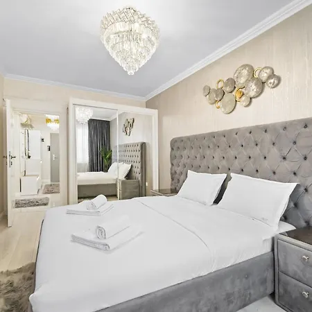 Апартаменты Rt Luxury Elegance