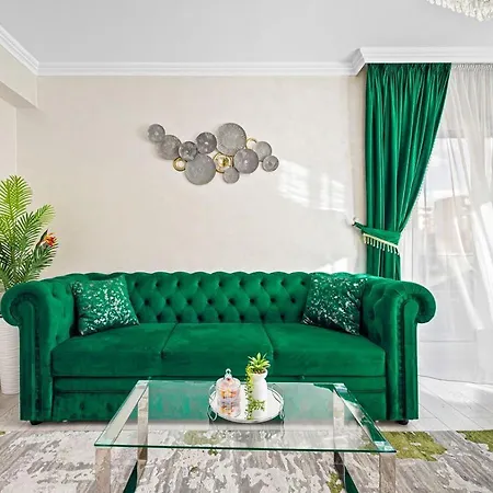 Rt Luxury Elegance * Брашов