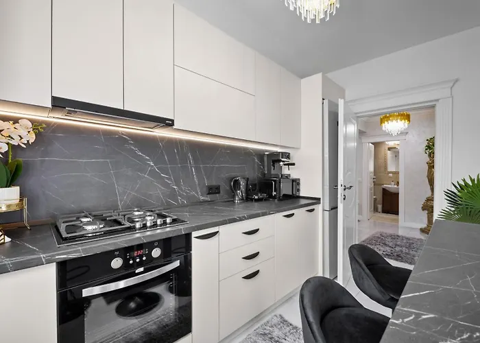 Rt Luxury Elegance 公寓