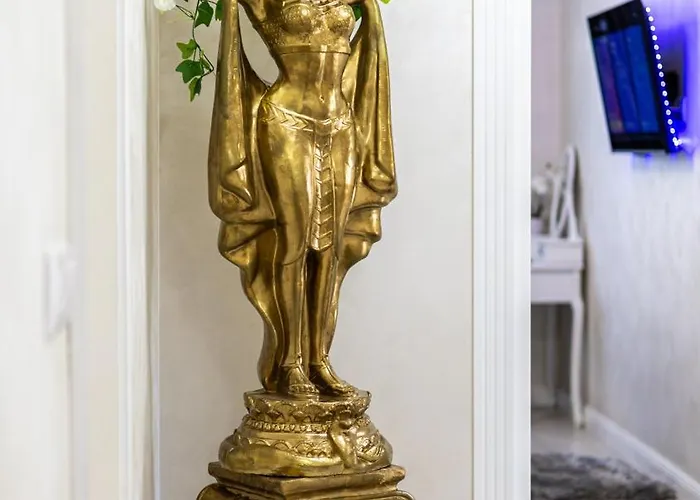 Rt Luxury Elegance * 布拉索夫